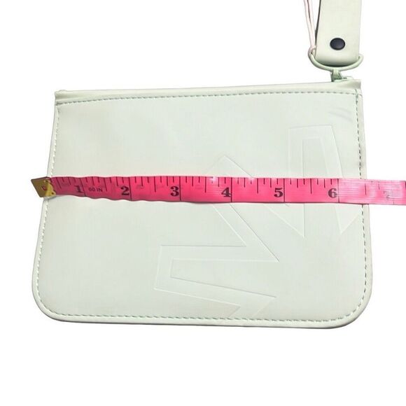 Rains Little Mint Green Bag Travel Organizer ID Case Waterproof 1" Key Ring NWT - Picture 11 of 12